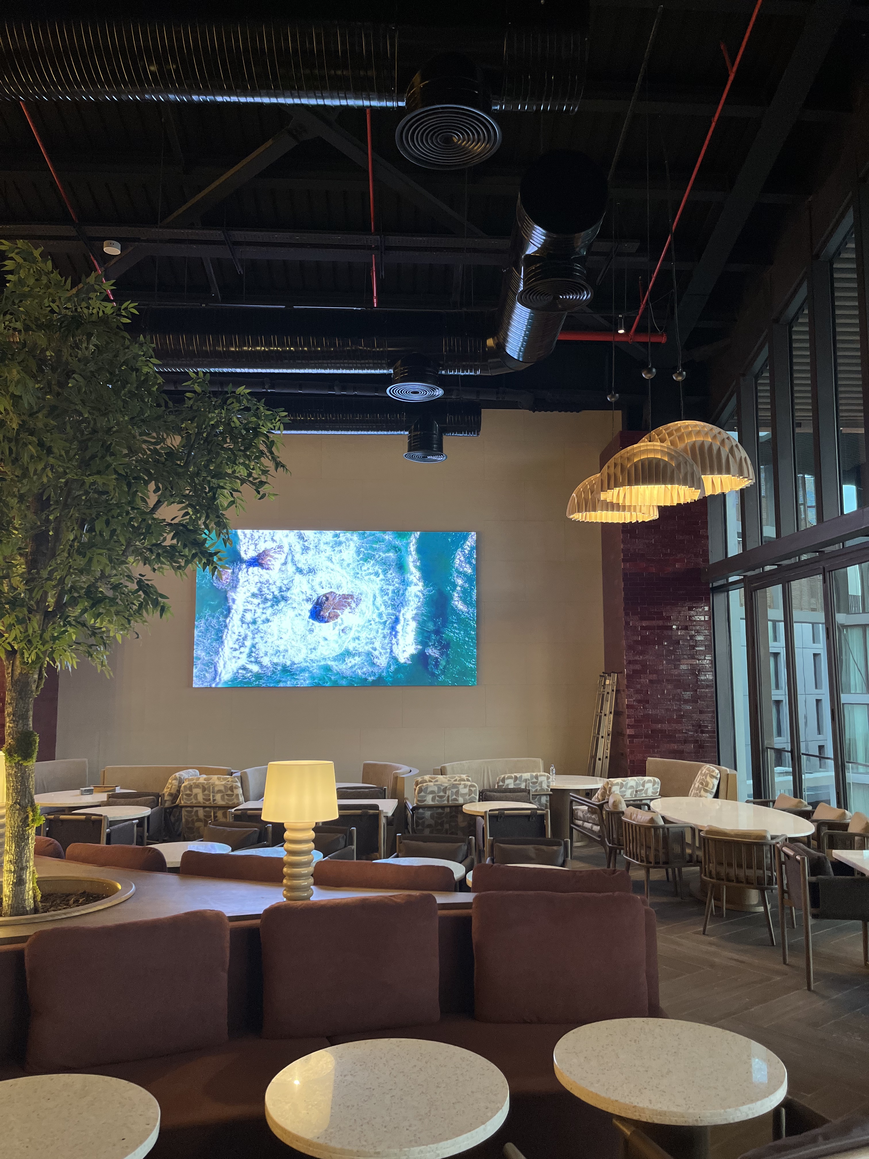Rixos Tersane Istanbul - Lulu Tersane LED Display - 3